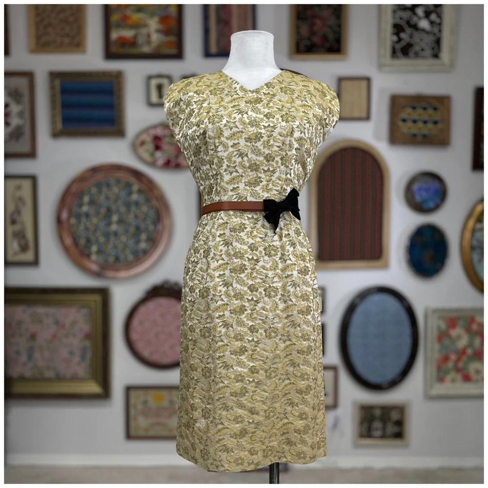 Anthro “Suede Bow Belt”